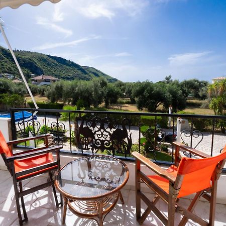 Villa Dimitris Apartments & Bungalows Frínion 外观 照片