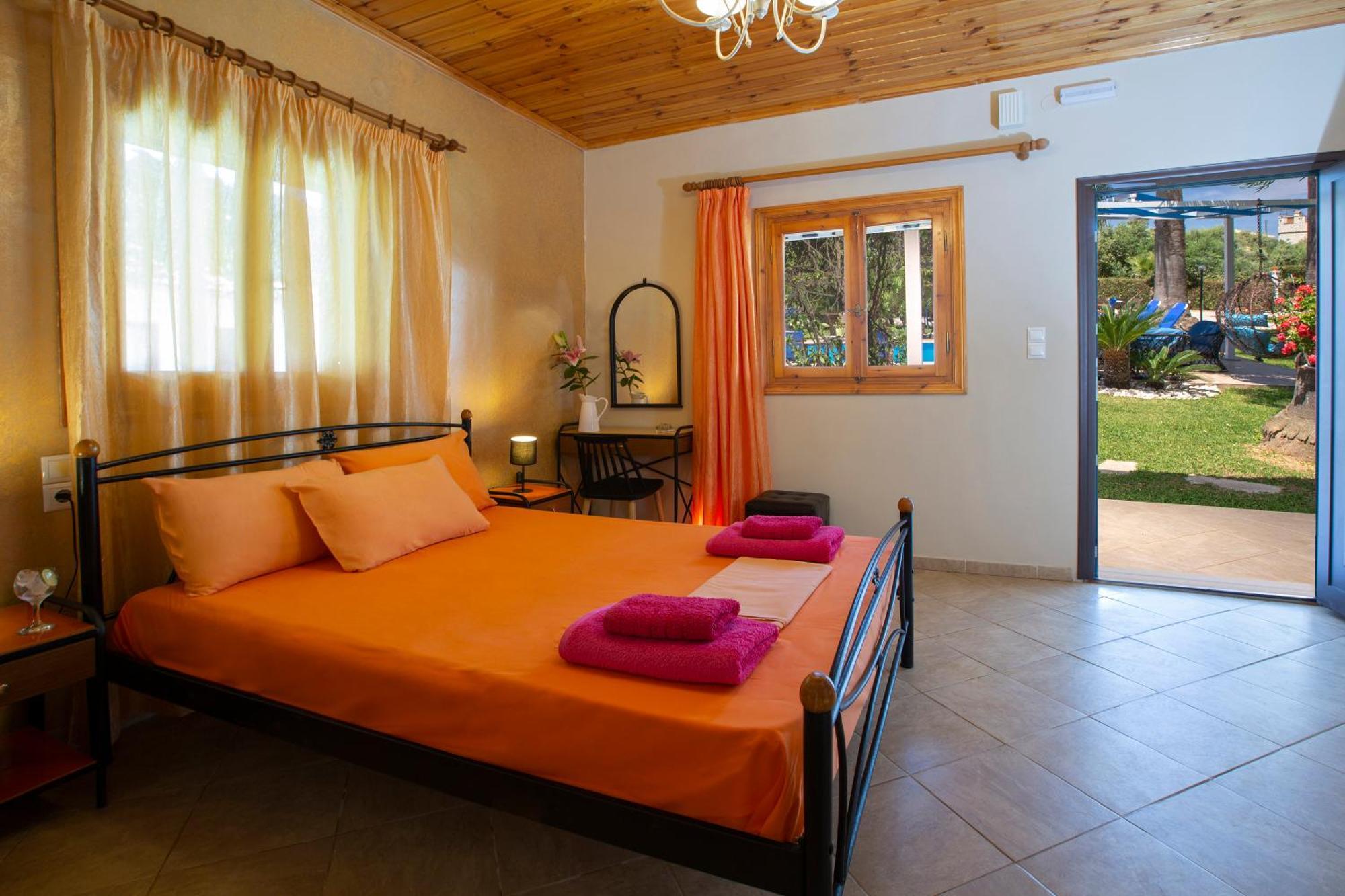 Villa Dimitris Apartments & Bungalows Frínion 外观 照片