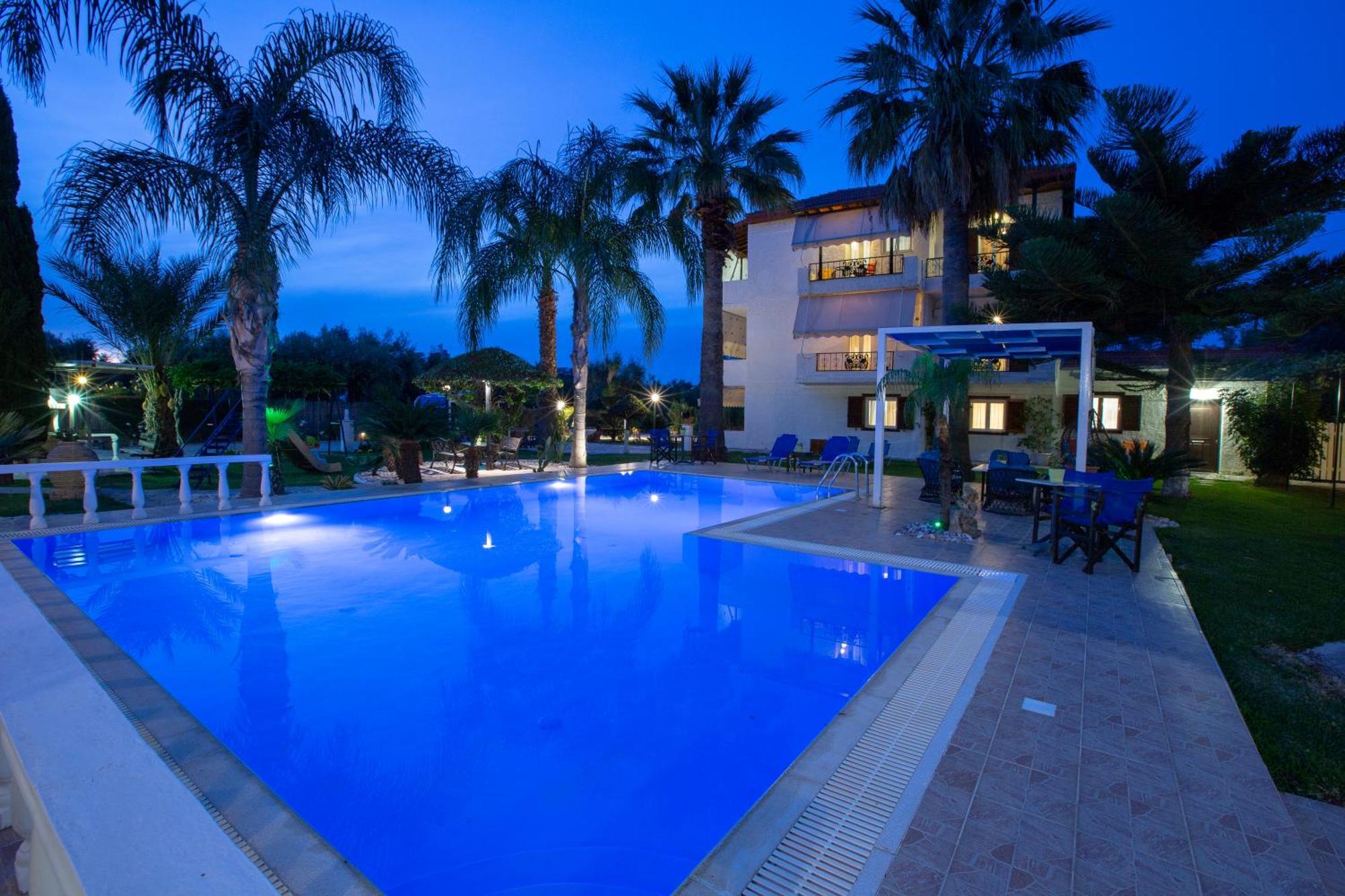 Villa Dimitris Apartments & Bungalows Frínion 外观 照片