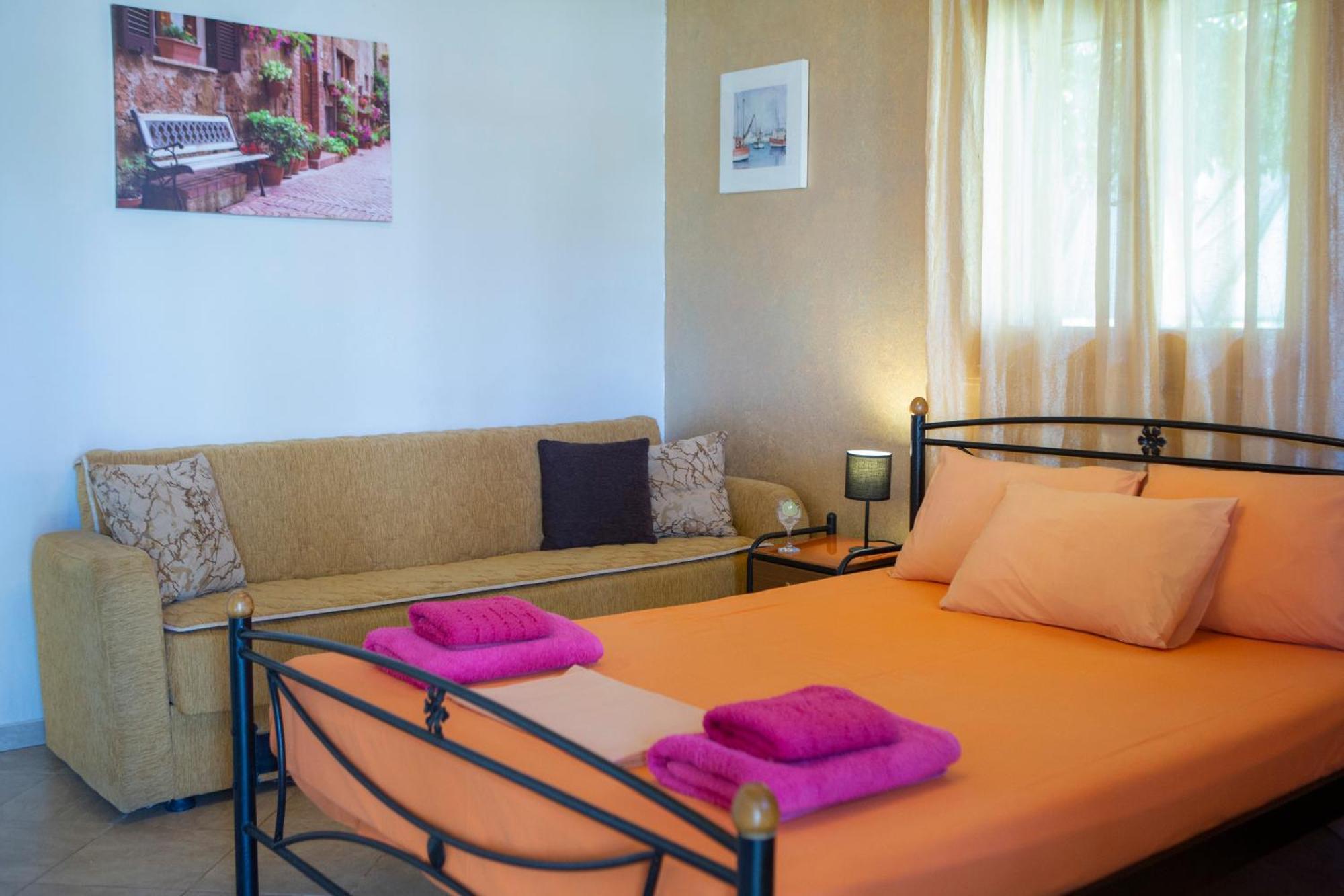 Villa Dimitris Apartments & Bungalows Frínion 外观 照片