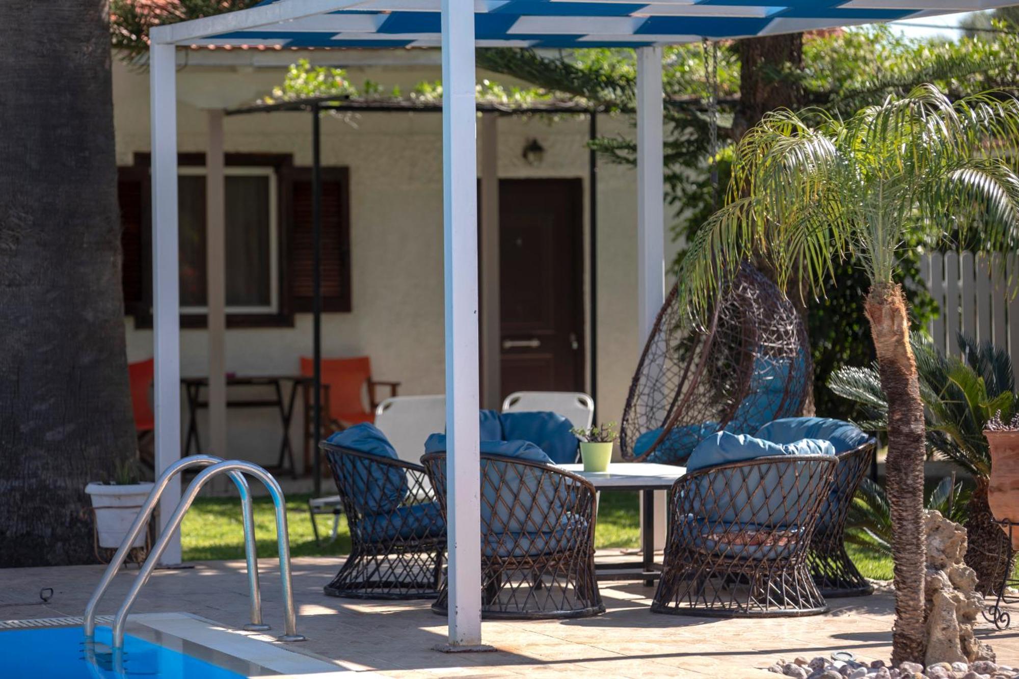 Villa Dimitris Apartments & Bungalows Frínion 外观 照片