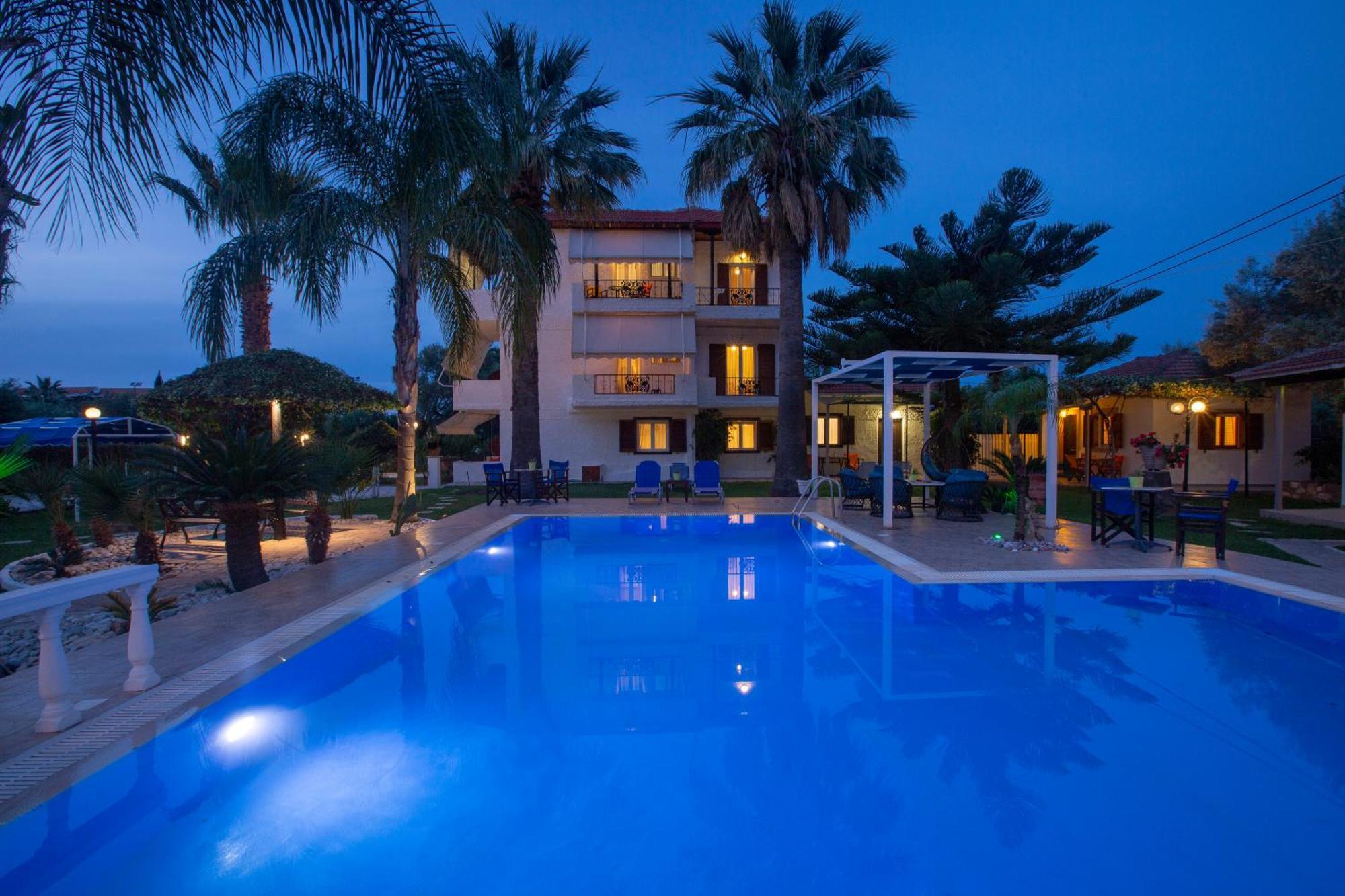 Villa Dimitris Apartments & Bungalows Frínion 外观 照片