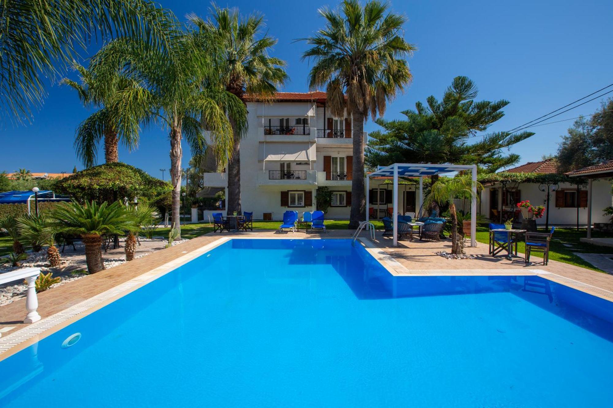 Villa Dimitris Apartments & Bungalows Frínion 外观 照片