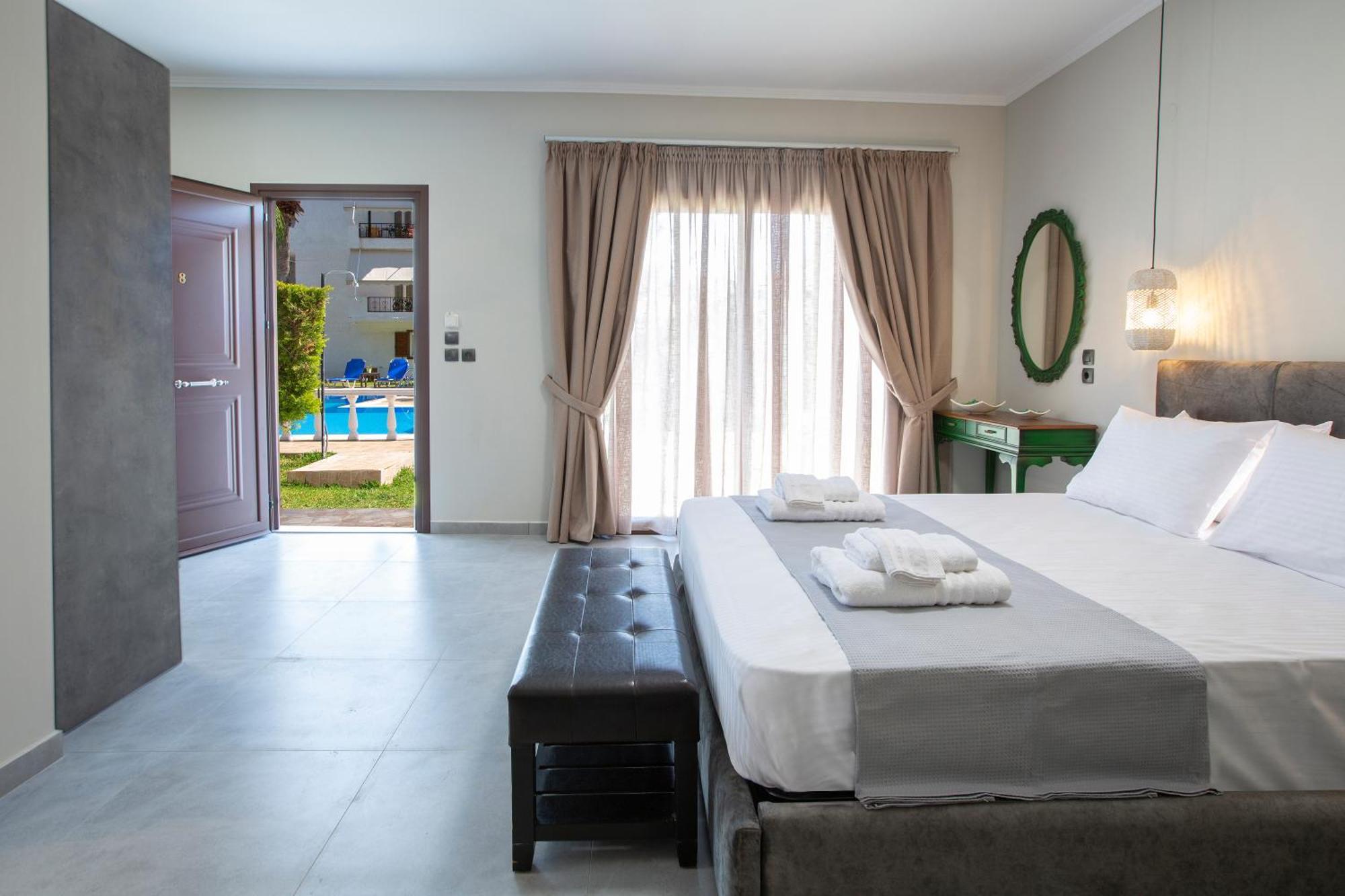 Villa Dimitris Apartments & Bungalows Frínion 外观 照片